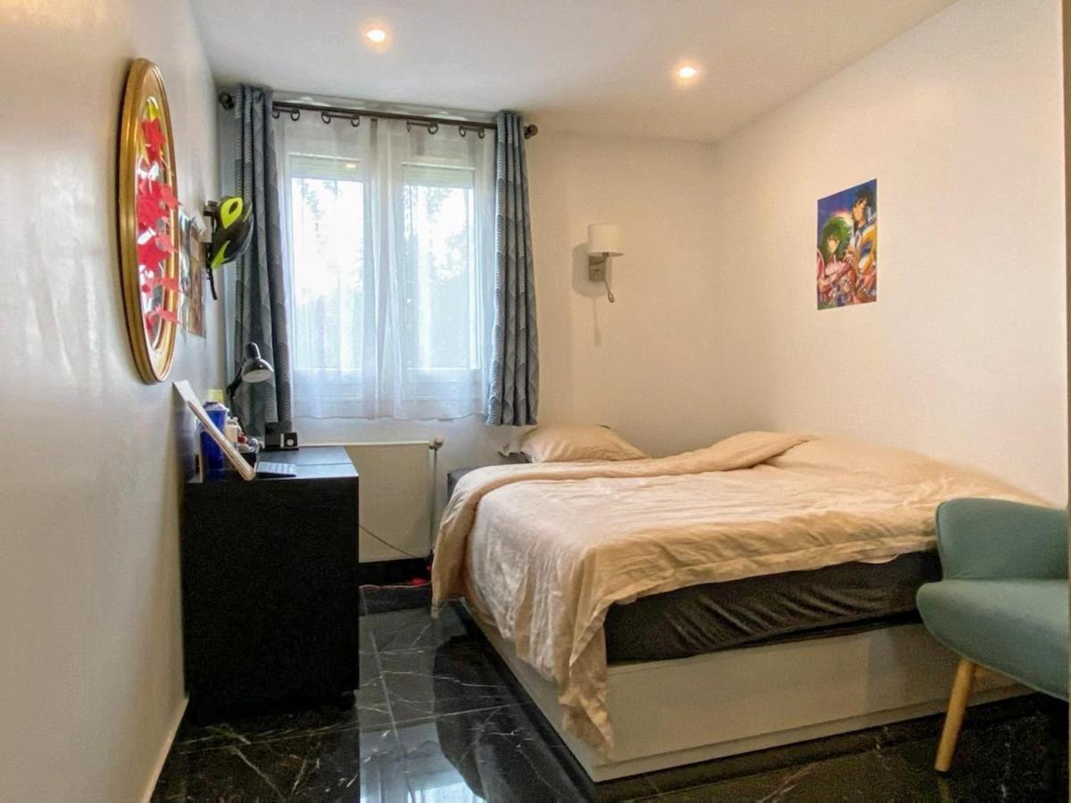Noisiel - Bel Appartement - 20Mn Disney Land Paris Exterior photo